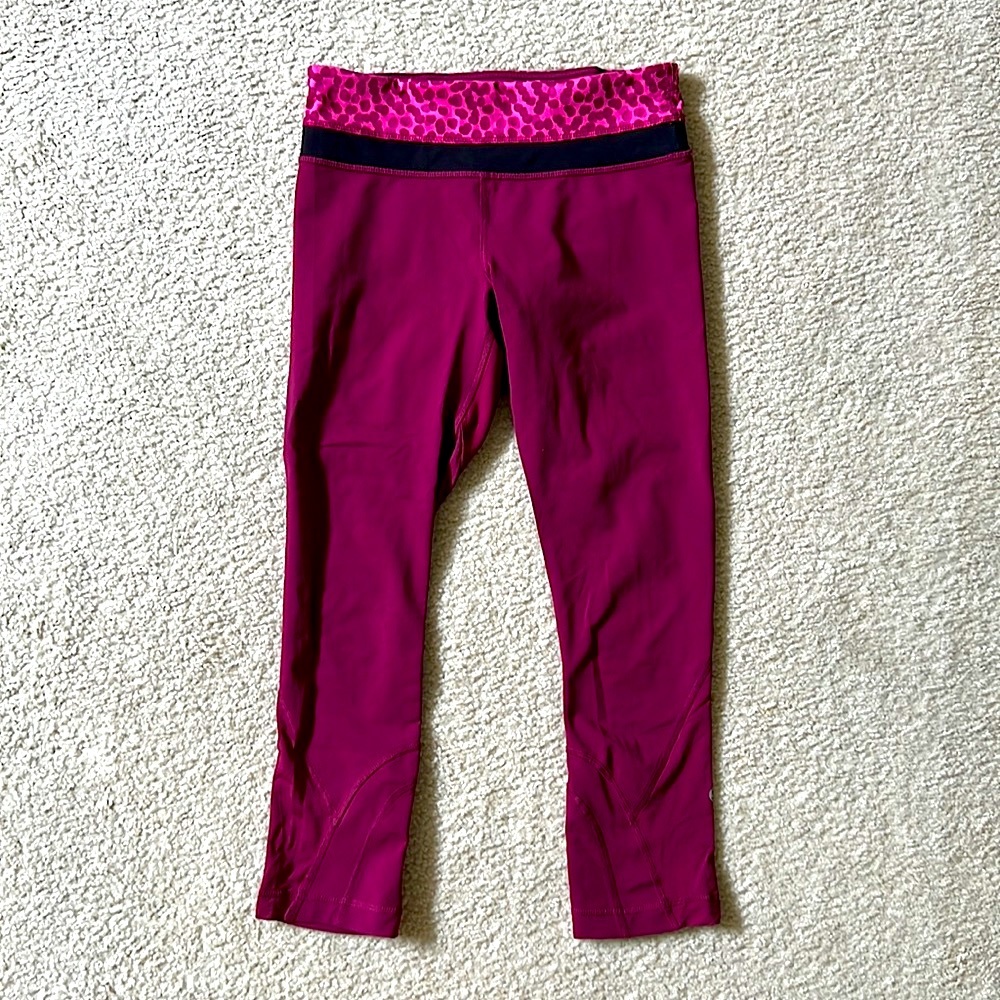 Lululemon Pace Rival Leggings size 4 (small)pants Maroon Dark Adobe Burgandy Red